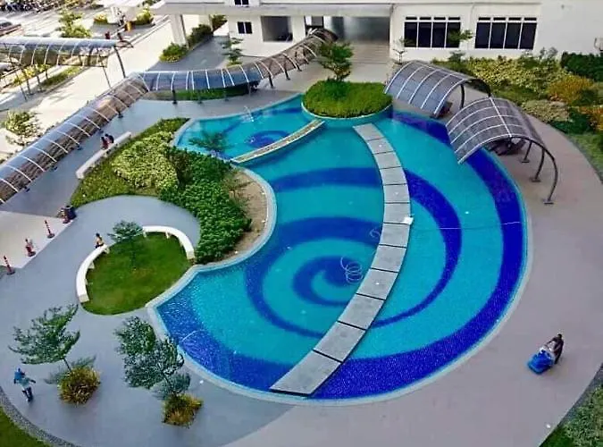 Aparthotel Marcelin's Place Tower 2 At Grace Resindeces Taguig