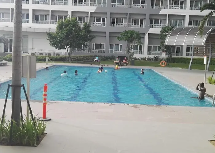Aparthotel Marcelin's Place Tower 2 At Grace Resindeces Taguig *